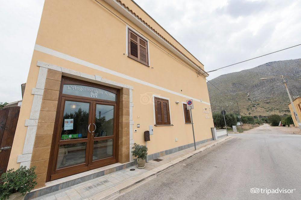 B&B L'Angolino Della Nonna 카스텔루치오 외부 사진